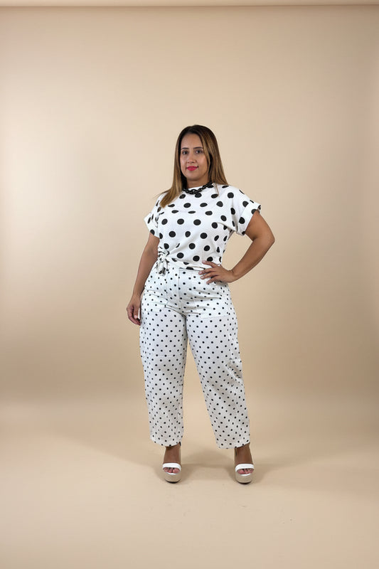 Polkadots Camisa Italiana Manga corta con Detalle Delicado | La Básica que Eleva tu Outfit