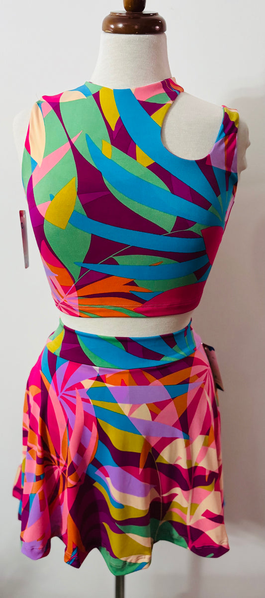 Crop Top & Skort Tropical Print Set by Pía