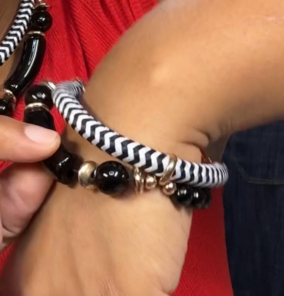Set Collar y Pulsera Blanco y Negro