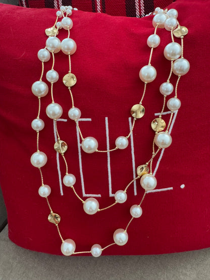 Pearl long necklace Manarola