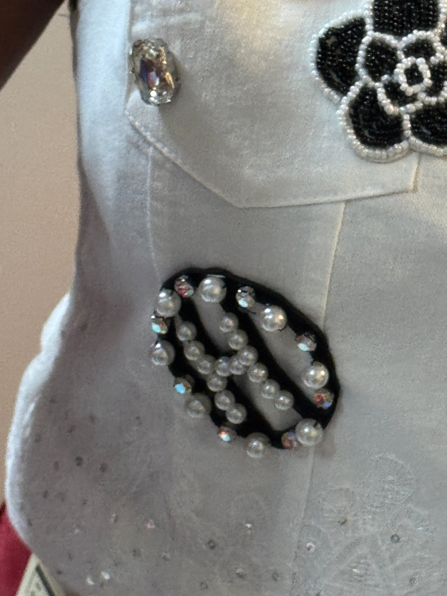 White Vest CC