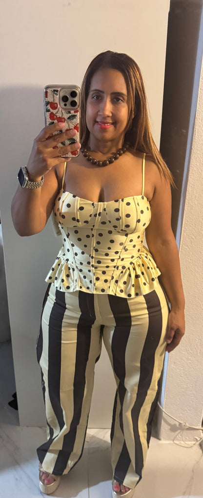 Corset Top Italiano Polka Dot con Copa y Volante | Tela Stretch | One Size