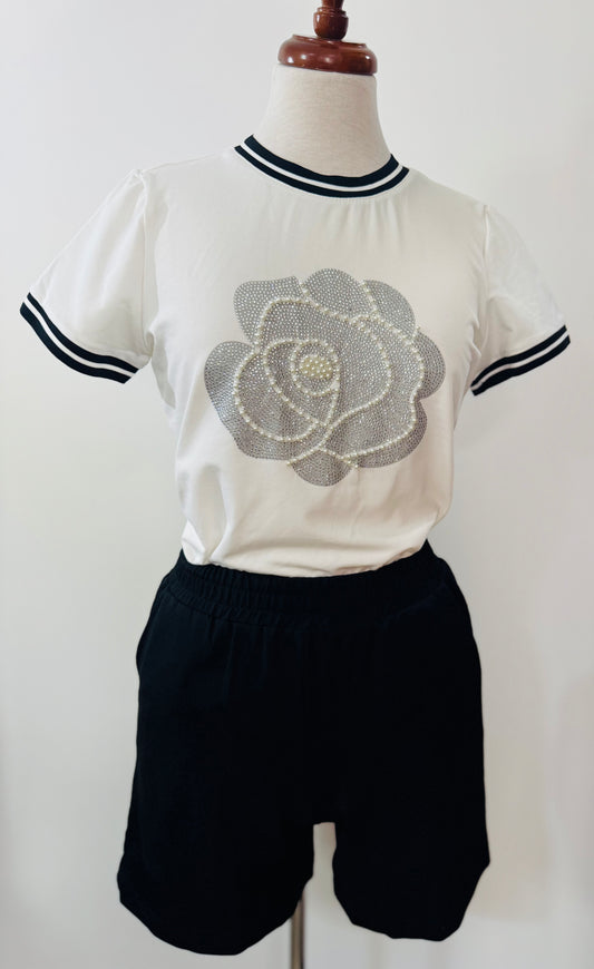 Pearl Flower White & Black Short set